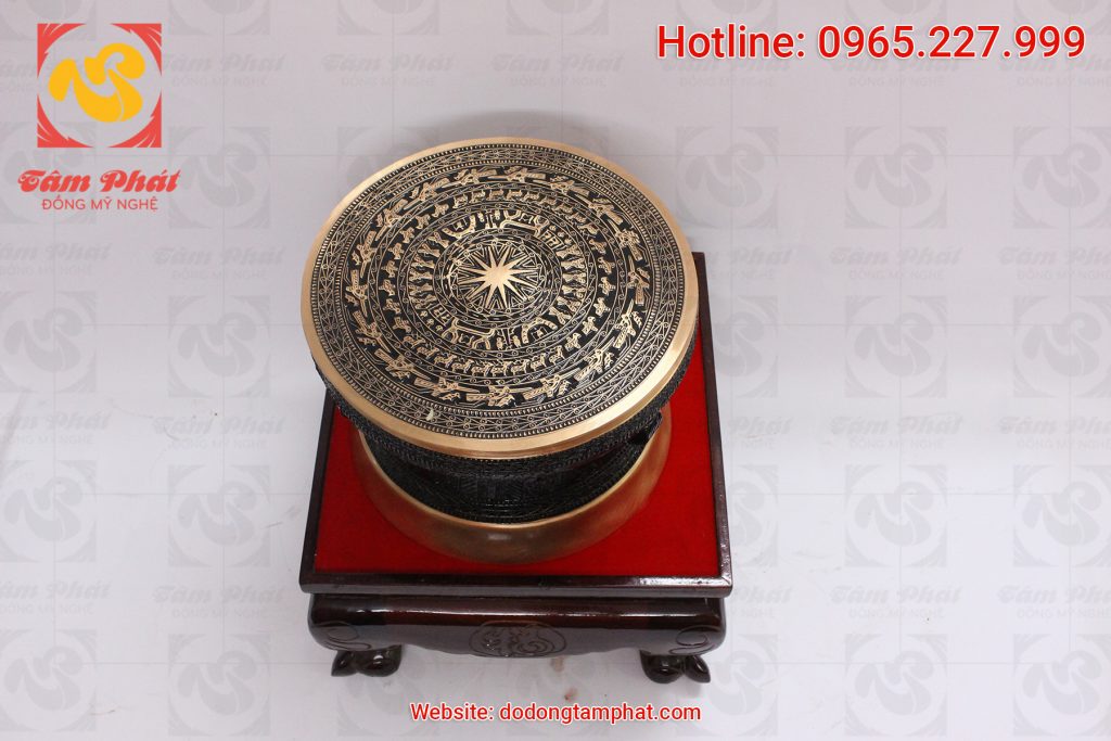 Trống đồng Ngọc Lũ đường kính 40 cm
