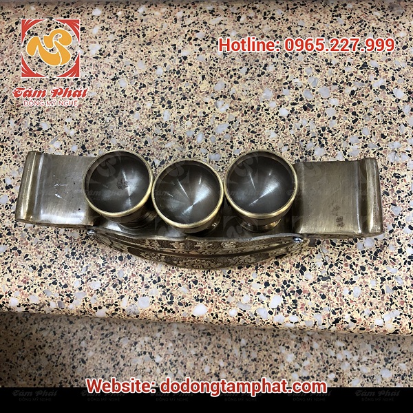 bộ đồ thờ đồng vàng cạo màu
