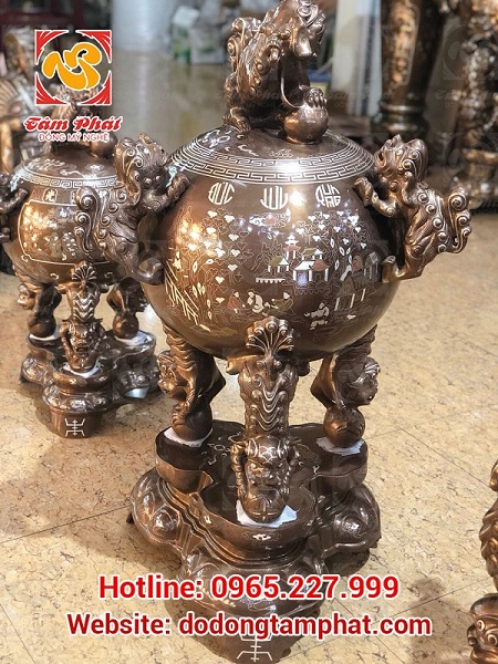 khách hàng yêu thích đỉnh quả bóng tâm phát