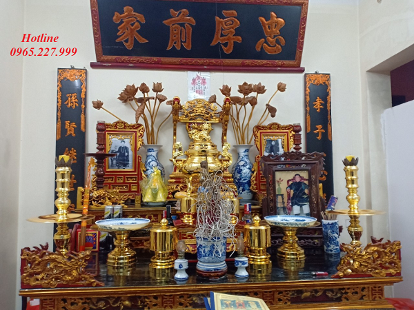 Đồ thờ bằng đồng