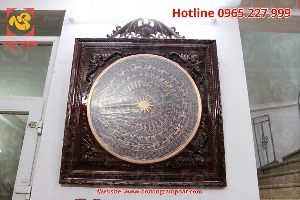 quà tặng bằng đồng