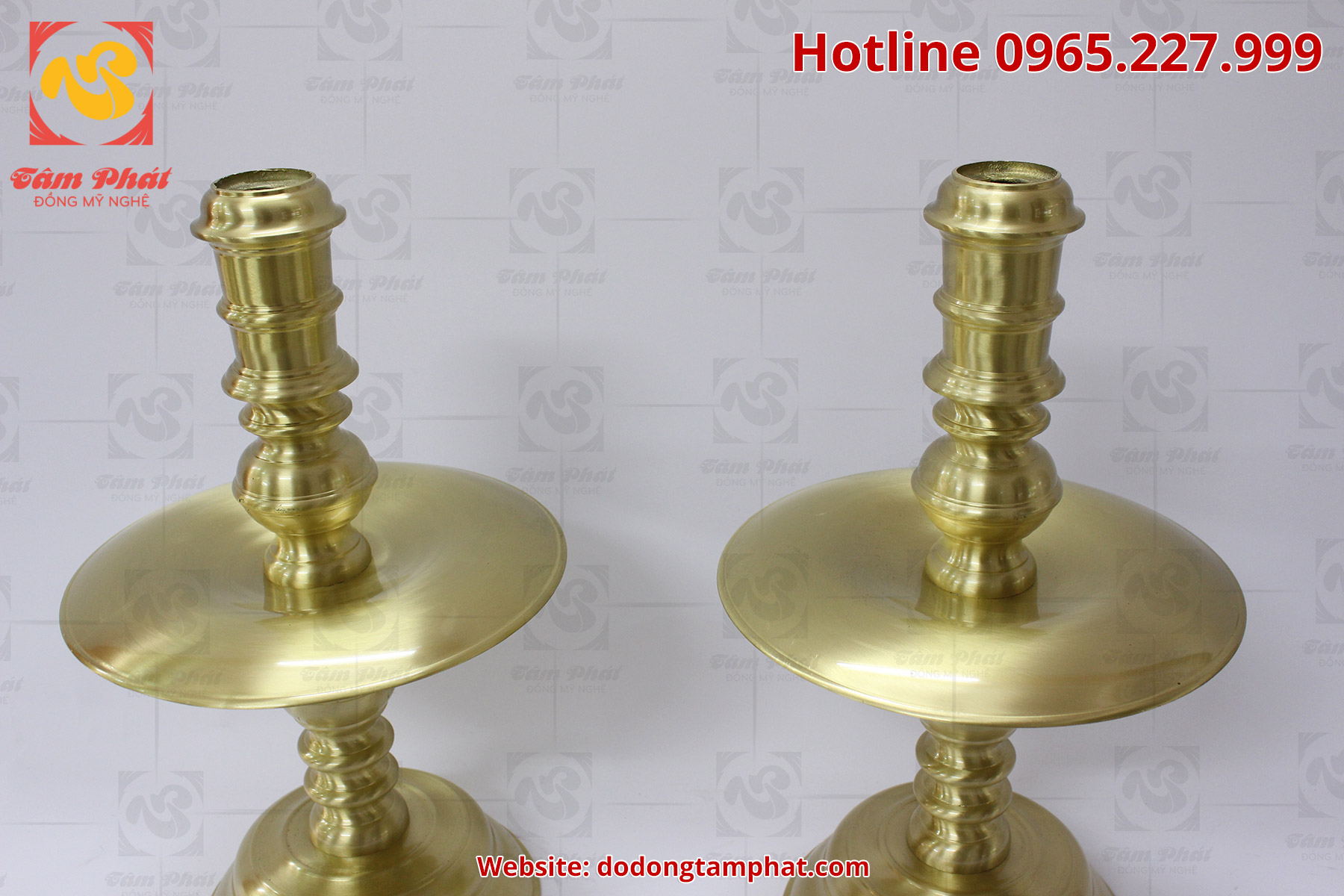 Đôi nến bằng đồng cát tút