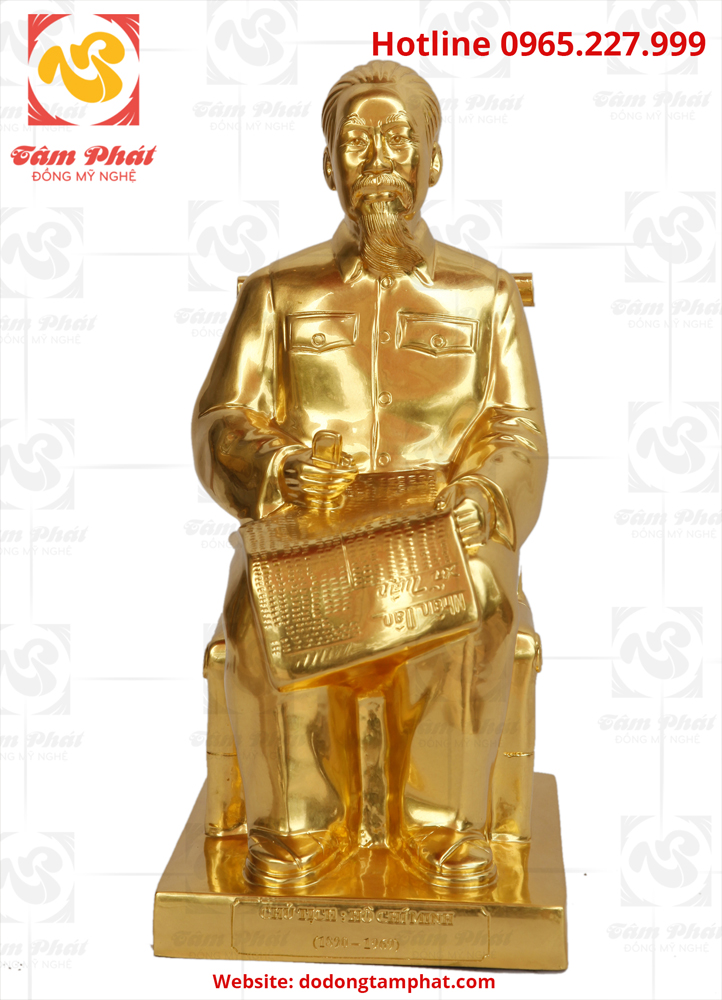 Tượng đồng Hưng Đạo Đại vương Trần Quốc Tuấn đúc tinh xảo