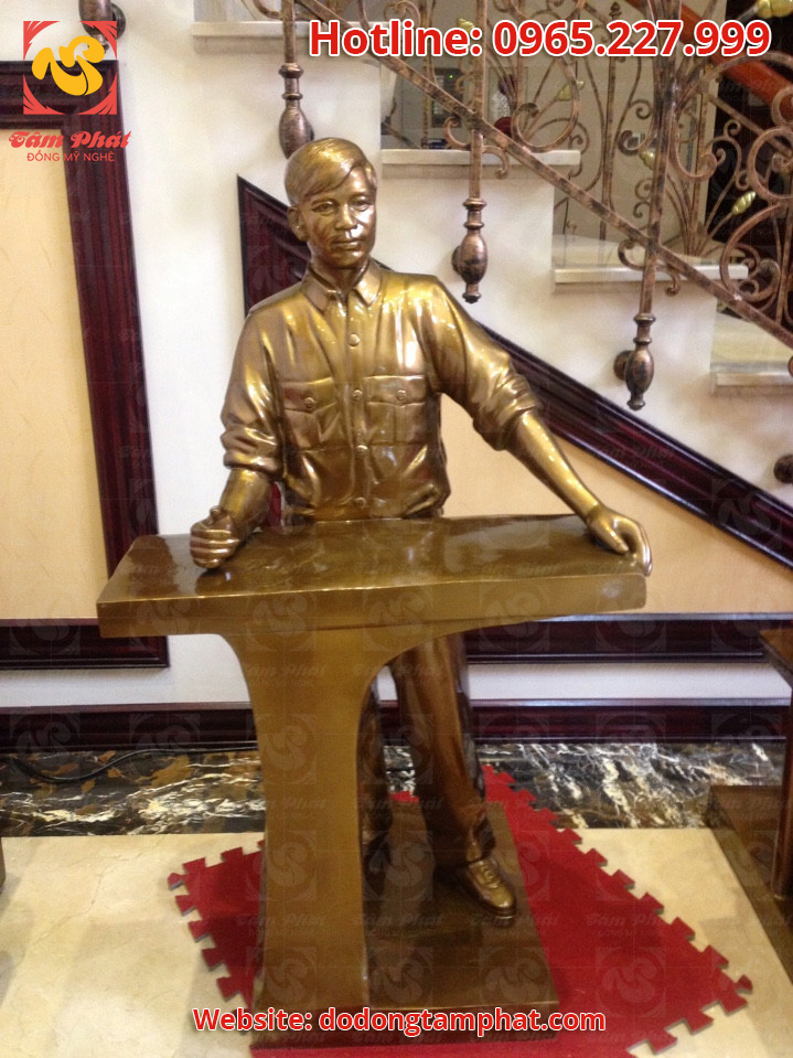 Đúc tượng chân dung bằng đồng - Tượng truyền thần