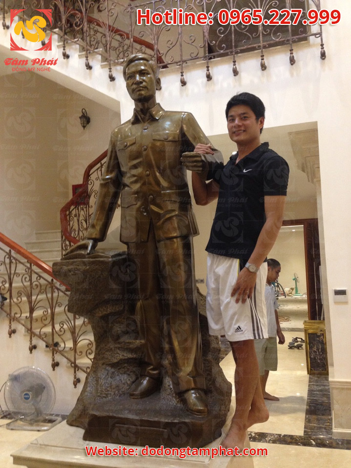 Đúc tượng chân dung bằng đồng - Tượng truyền thần