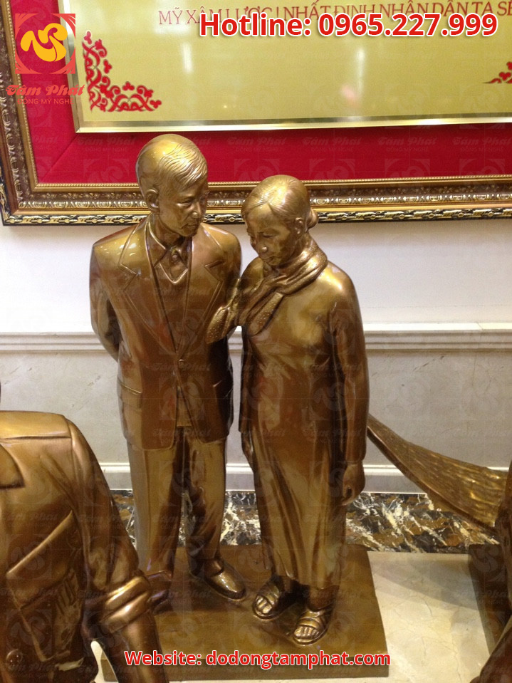 Đúc tượng chân dung bằng đồng - Tượng truyền thần