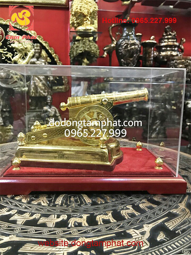 Pháo thần công mạ vàng 24K