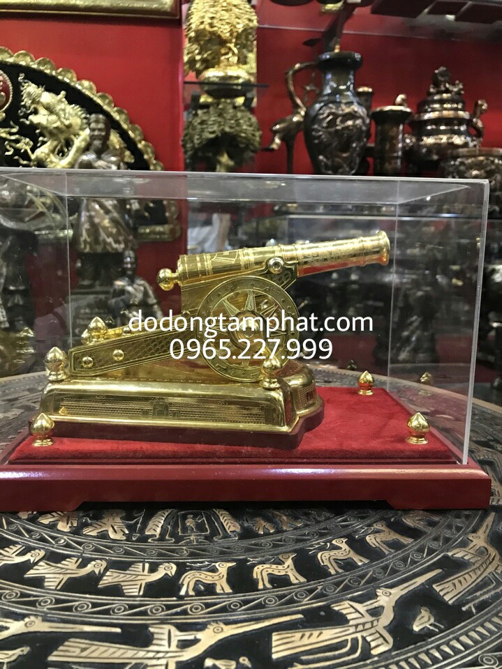 Pháo thần công mạ vàng 24K