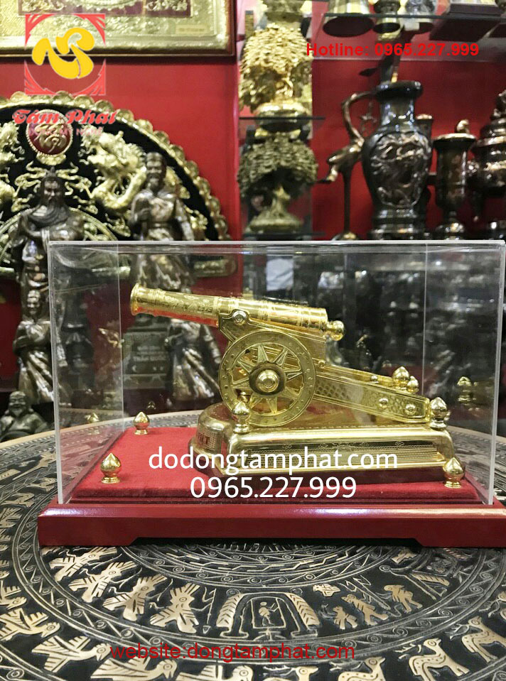 Pháo thần công mạ vàng 24K