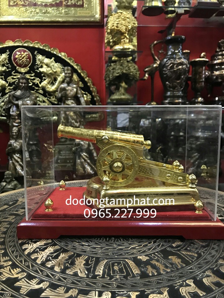Pháo thần công mạ vàng 24K