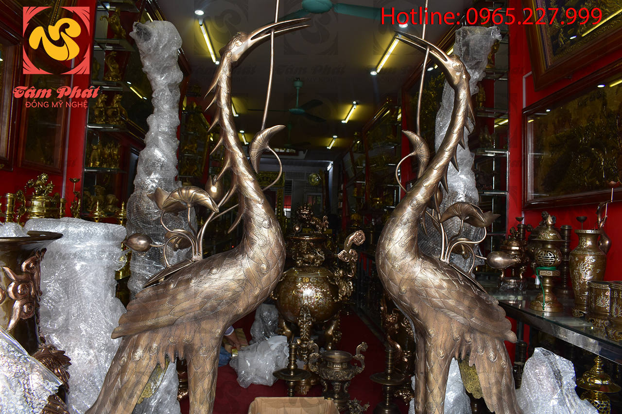 Đôi hạc đồng đỏ kích thước lớn
