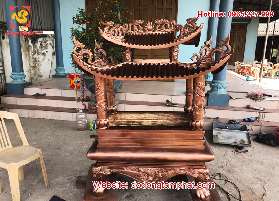 Lư đồng đỏ mái chùa 1m5 nặng 4 tạ