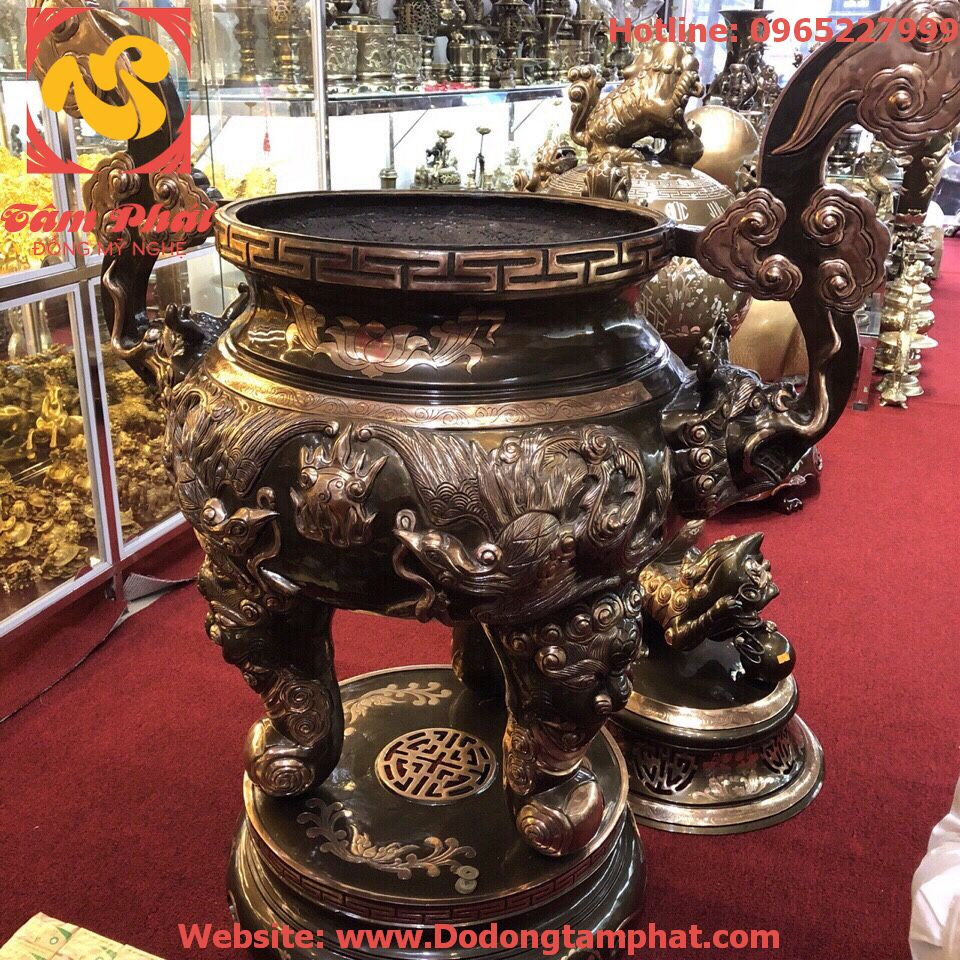 Lư đồng đỏ cạo màu 150kg Đồng mỹ nghệ Tâm Phát