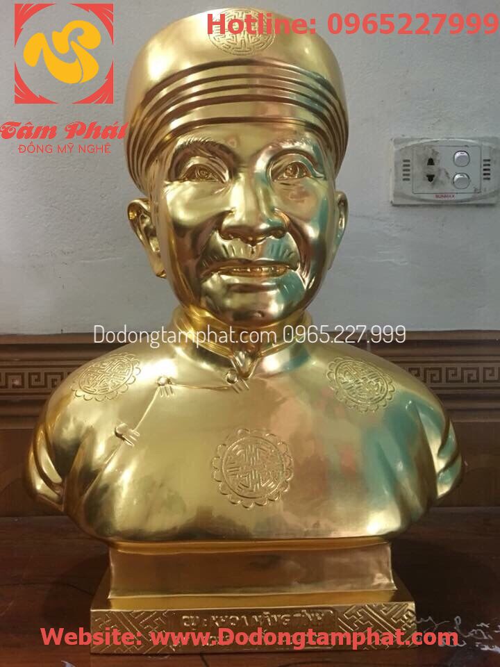 Tượng chân dung, tượng truyền thần mạ vàng