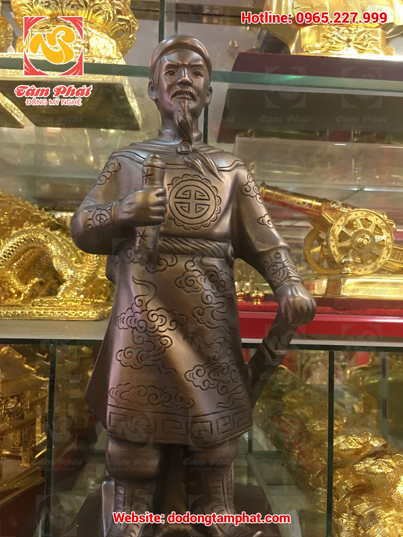 Tượng đồng đỏ Trần Hưng Đạo xuống màu giả cổ 60cm