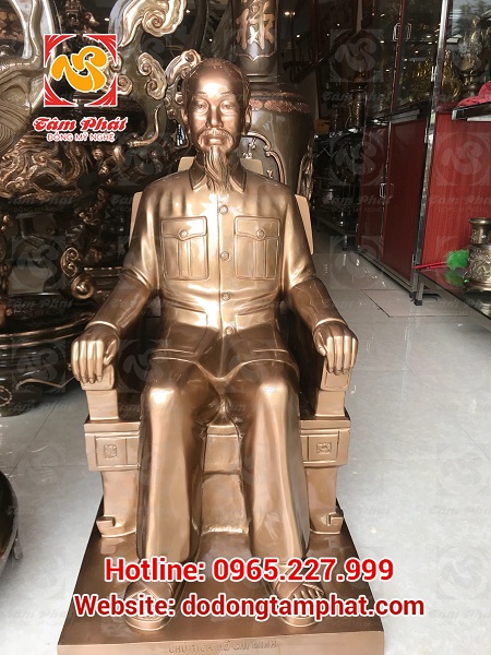 Tượng Bác Hồ ngồi ghế cao 90cm trang nghiêm