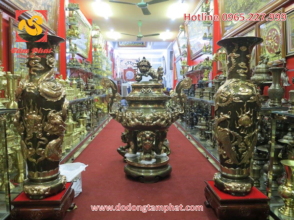 Đỉnh đồng đỏ đúc rồng nổi, cạo màu thủ công