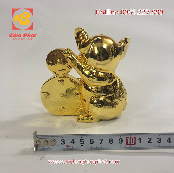 Tượng heo ôm tiền xu cổ bằng đồng mạ vàng 24k