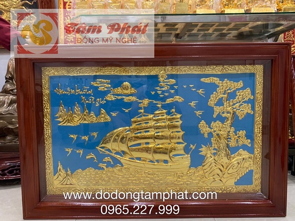 Tranh phong thủy Thuận Buồm Xuôi Gió bằng đồng thếp vàng