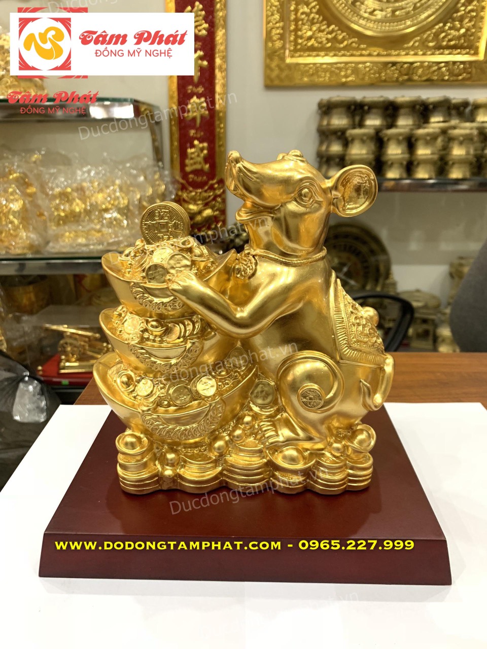 Quà tặng phong thủy tượng chuột mạ vàng đế gỗ cao cấp