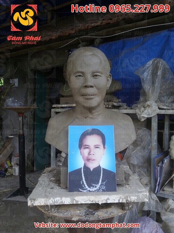 Đúc tượng truyền thần giống ảnh thật 99%