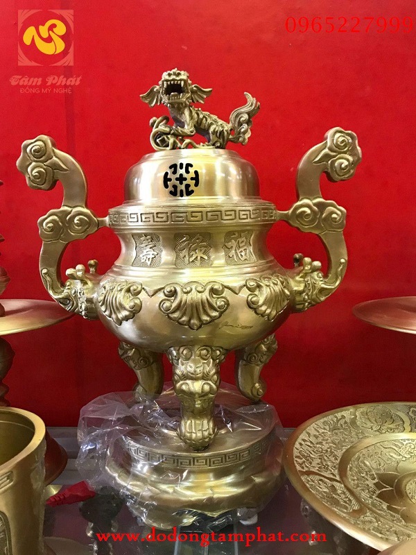 Đỉnh thờ bằng đồng vàng cát tút cao cấp, kích thước đa dạng