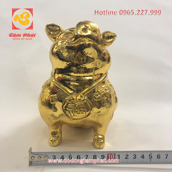 Tượng heo Nghênh Phúc mạ vàng 24k mang lại may mắn