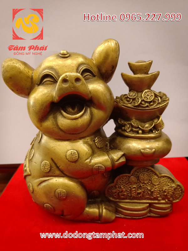 Tượng heo Phúc Lộc bằng đồng vàng tăng cường cát khí