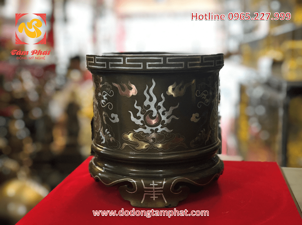 Bát hương đồng song long chầu nguyệt khảm tam khí tinh xảo