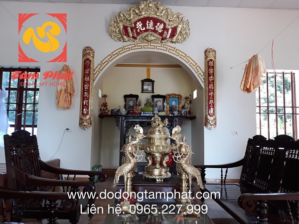 ban-giao-bo-do-tho-dong-vang-va-hoanh-phi-cau-doi-tai-nha-khach-3