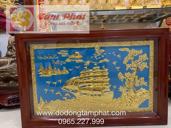 tranh-phong-thuy-thuan-buom-xuoi-gio-bang-dong-thep-vang-3