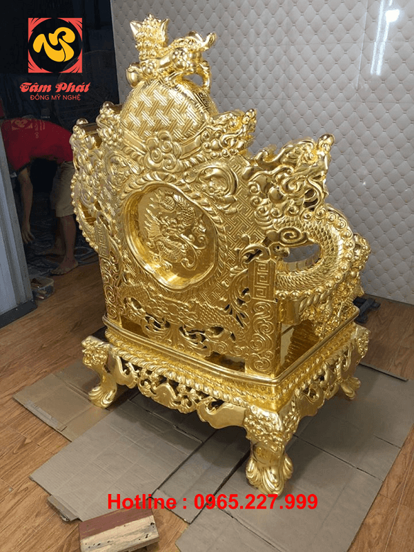 Ghế gỗ hương đỏ dát vàng 9999 đẹp sang trọng, tinh xảo