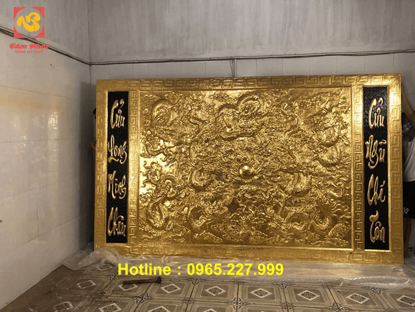 Tranh đồng Cửu Long Minh Châu mạ vàng 24k kích thước 3,5x3m