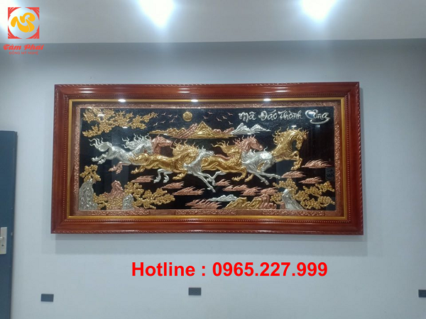 Tranh Mã Đáo Thành Công bằng đồng mạ tam khí