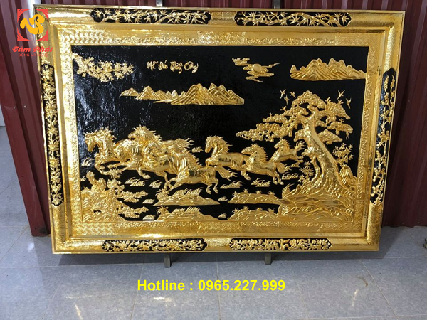 Tranh Mã Đáo Thành Công khung đồng mạ vàng 24k kích thước 1m2x1m7 Tranh Mã Đáo Thành Công khung đồng mạ vàng 24k kích thước 1m2x1m7