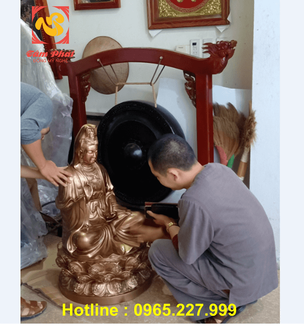 Tượng Phật Quan Thế Âm Bồ Tát bằng đồng đỏ cao 90cm