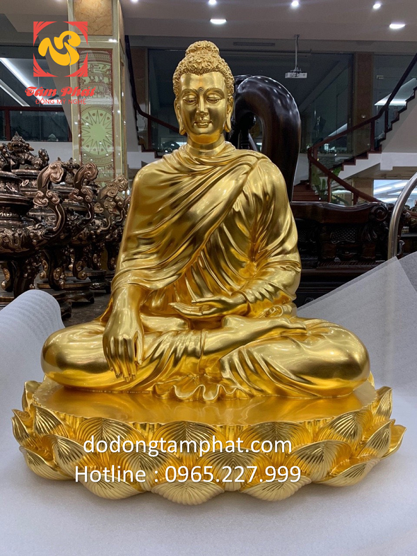 Đúc tượng Phật bằng đồng kích thước lớn phục vụ nhà chùa trên toàn quốc