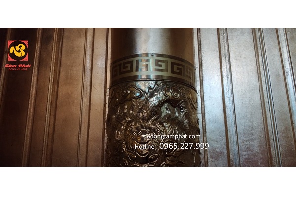 Tuyển tập các mẫu ốp cột gỗ bằng đồng nguyên chất đẹp, đa chủ đề