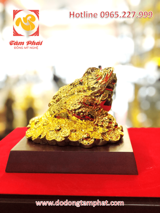 Sự tích cóc 3 chân ngậm tiền chiêu tài lộc và ý nghĩa trong phong thuỷ