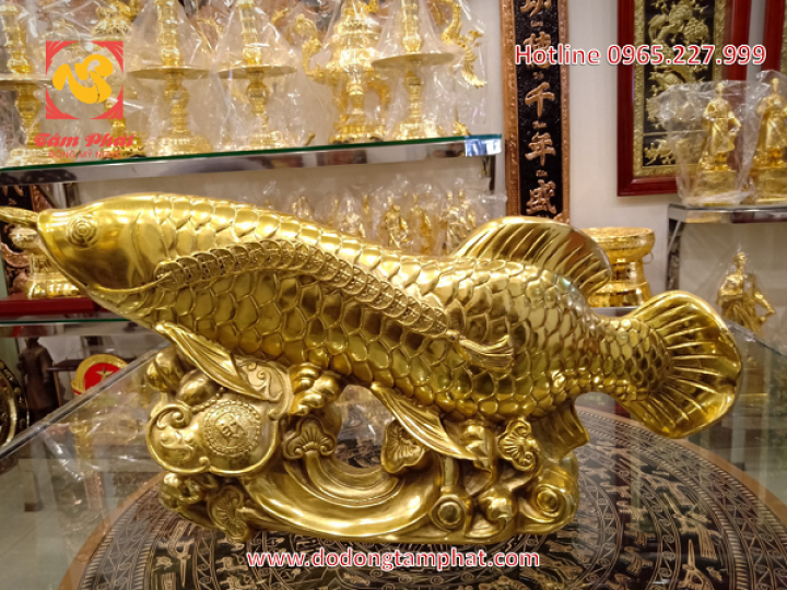 Ý nghĩa của tượng đồng Cá Chép vượt Vũ Môn