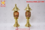 Đôi đèn thờ bằng đồng vàng
