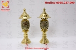 Đôi đèn thờ bằng đồng vàng