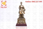 Tượng đồng Hưng Đạo Đại vương Trần Quốc Tuấn đúc tinh xảo