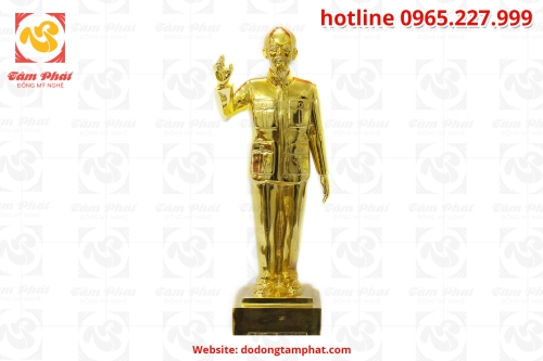 Tượng đồng: Bác Hồ vẫy tay chào chiều cao 60 cm