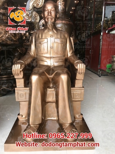 Tượng Bác Hồ ngồi ghế cao 90cm trang nghiêm