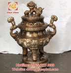 Bộ ngũ sự đồng đỏ khảm tam khí một chữ vàng tinh xảo đúc thủ công.