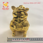 Tượng heo Nghênh Phúc mạ vàng 24k mang lại may mắn