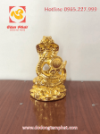 Tượng rắn phong thủy cuộn chữ Phúc bằng đồng thếp vàng