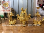 Bộ đồ thờ mang nét đẹp thiêng liêng mạ vàng sắc nét