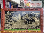 Tranh Vinh Quy Bái Tổ bằng đồng mạ vàng khung tứ quý